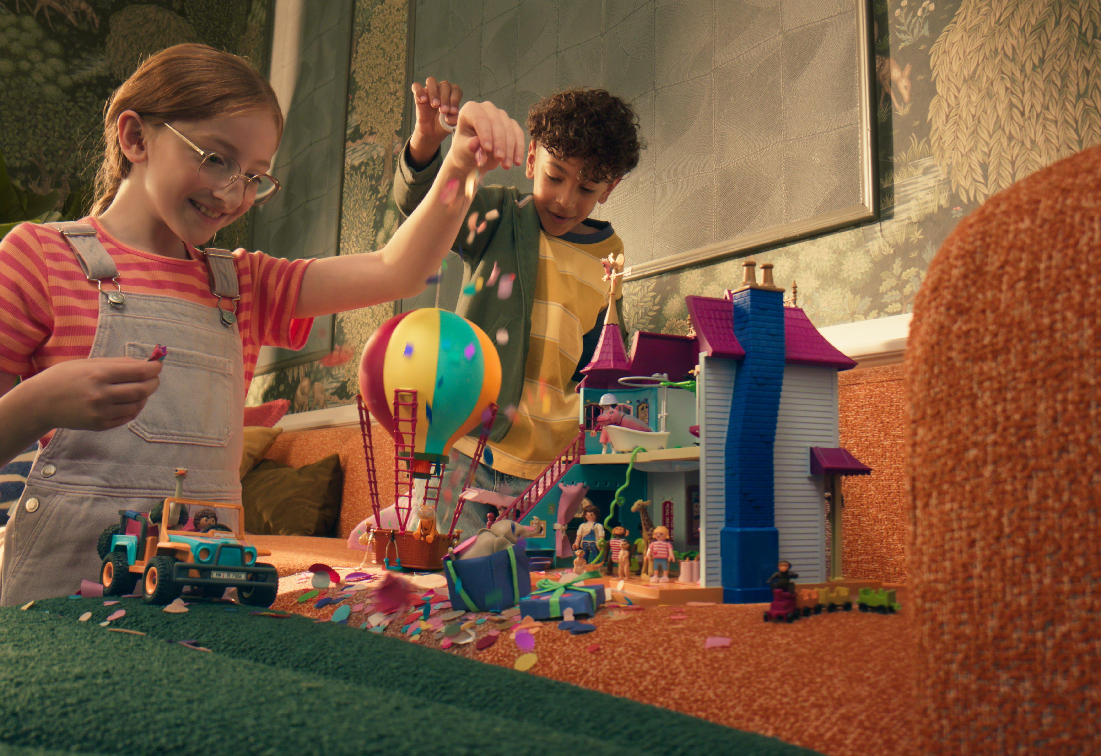 Zauberhafte Fahrt mit PLAYMOBIL Ballon